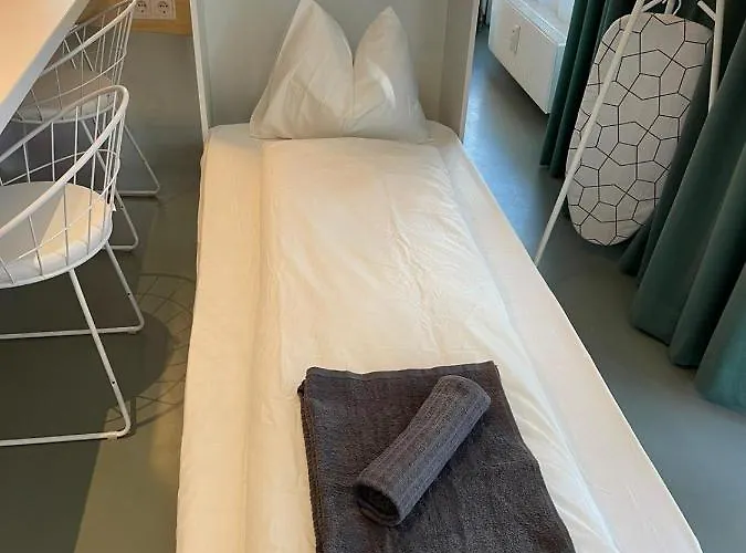 Main Station Design Loft Style شقة